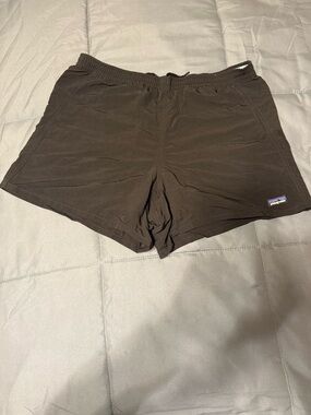 Patagonia Men’s Black Athletic Running Shorts M 5”